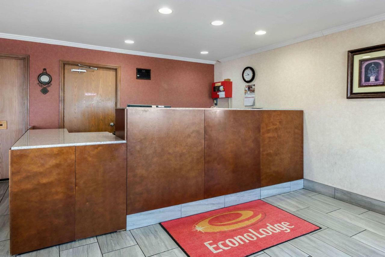 Econo Lodge Lexington Exteriör bild